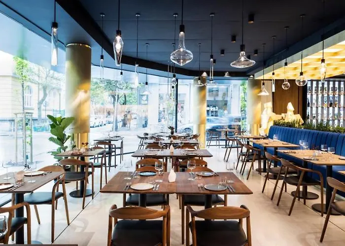 Juno Sofia, A Member Of Design 5*