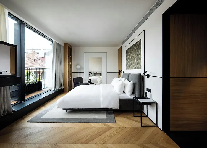 Juno Sofia, A Member Of Design 5* Sofía