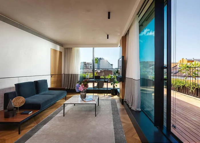 Juno Sofia, A Member Of Design 5*